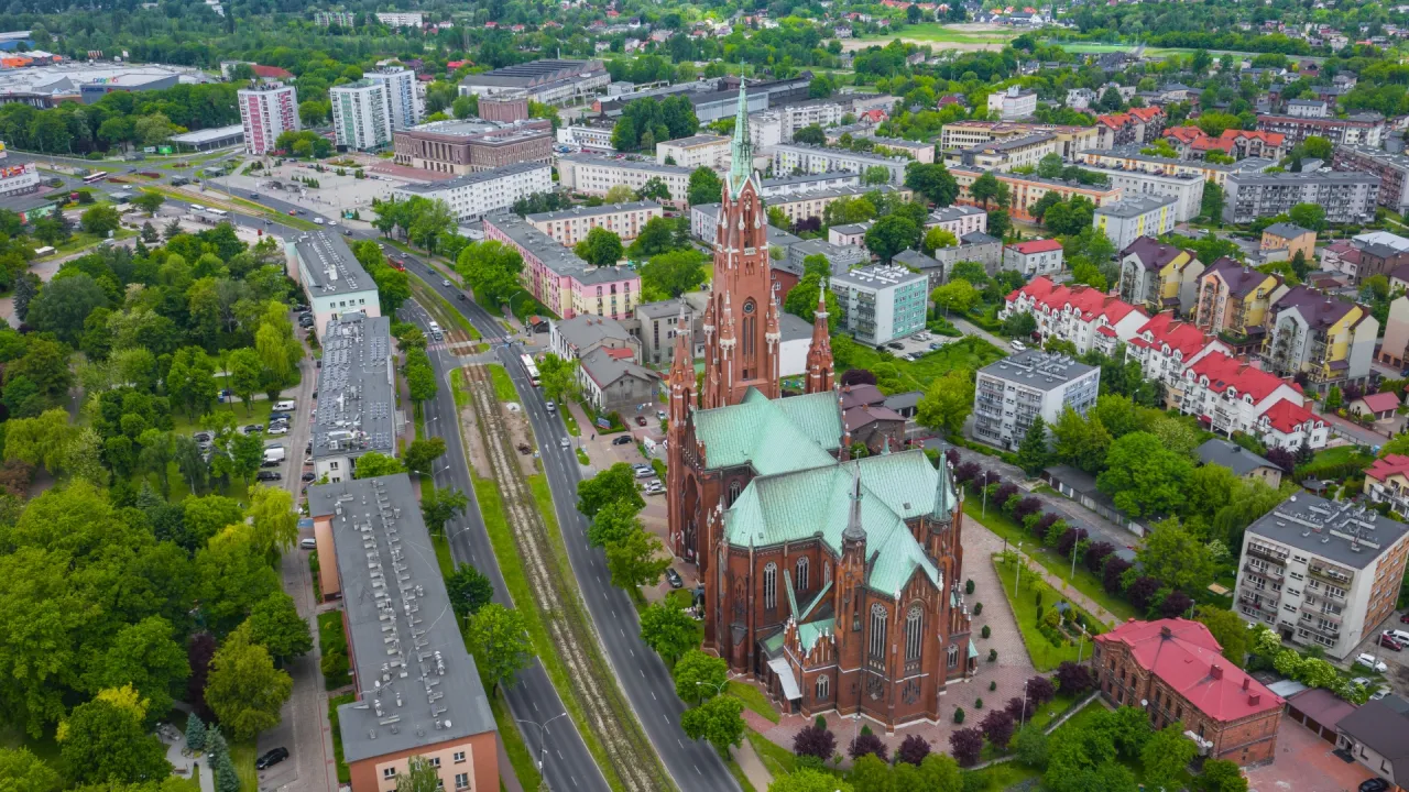 Bazylika Najświętszej Maryi Panny Anielskiej w Dąbrowie Górniczej fasada
