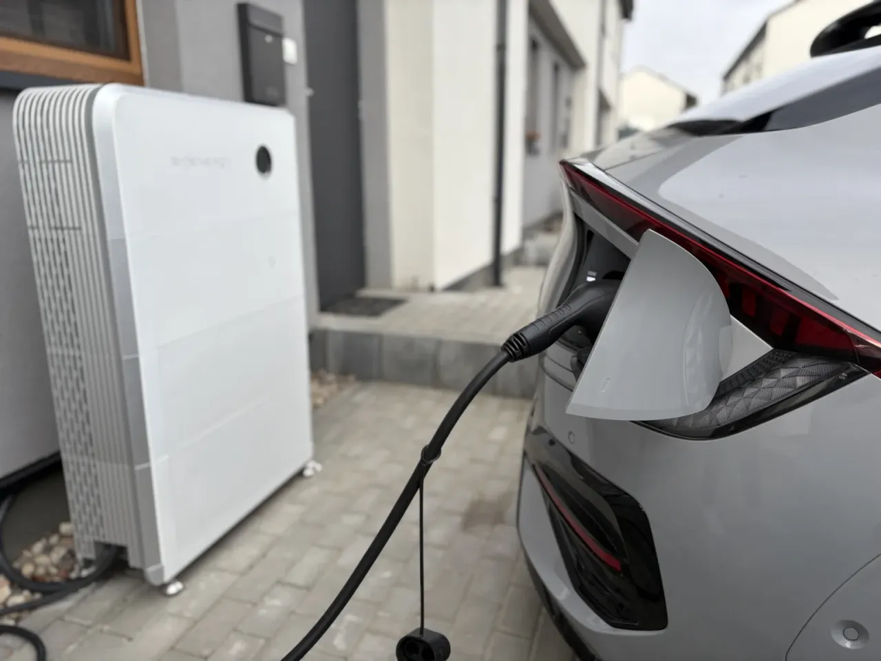 Ładowanie Tesli w domu taryfa G12