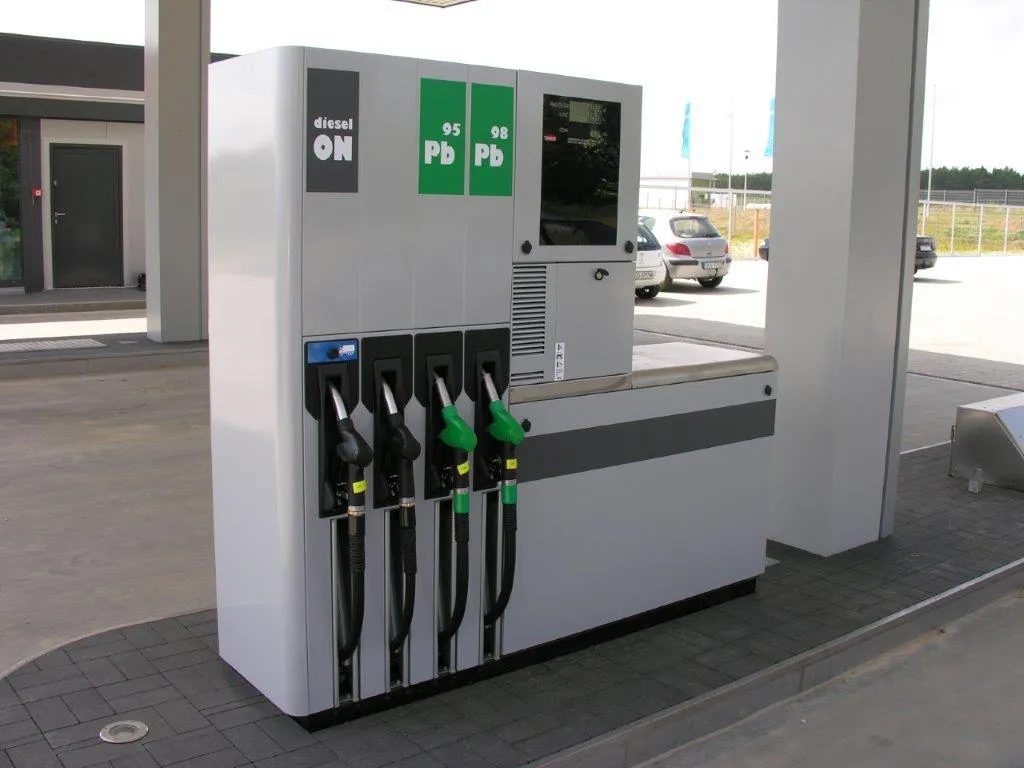 dystrybutor paliwa 95 98