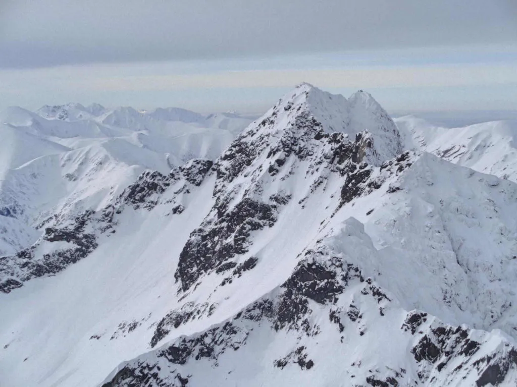 Kozi Wierch zimą raki czekan