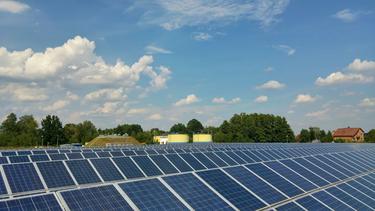 Elektrownia słoneczna Wierzchosławice