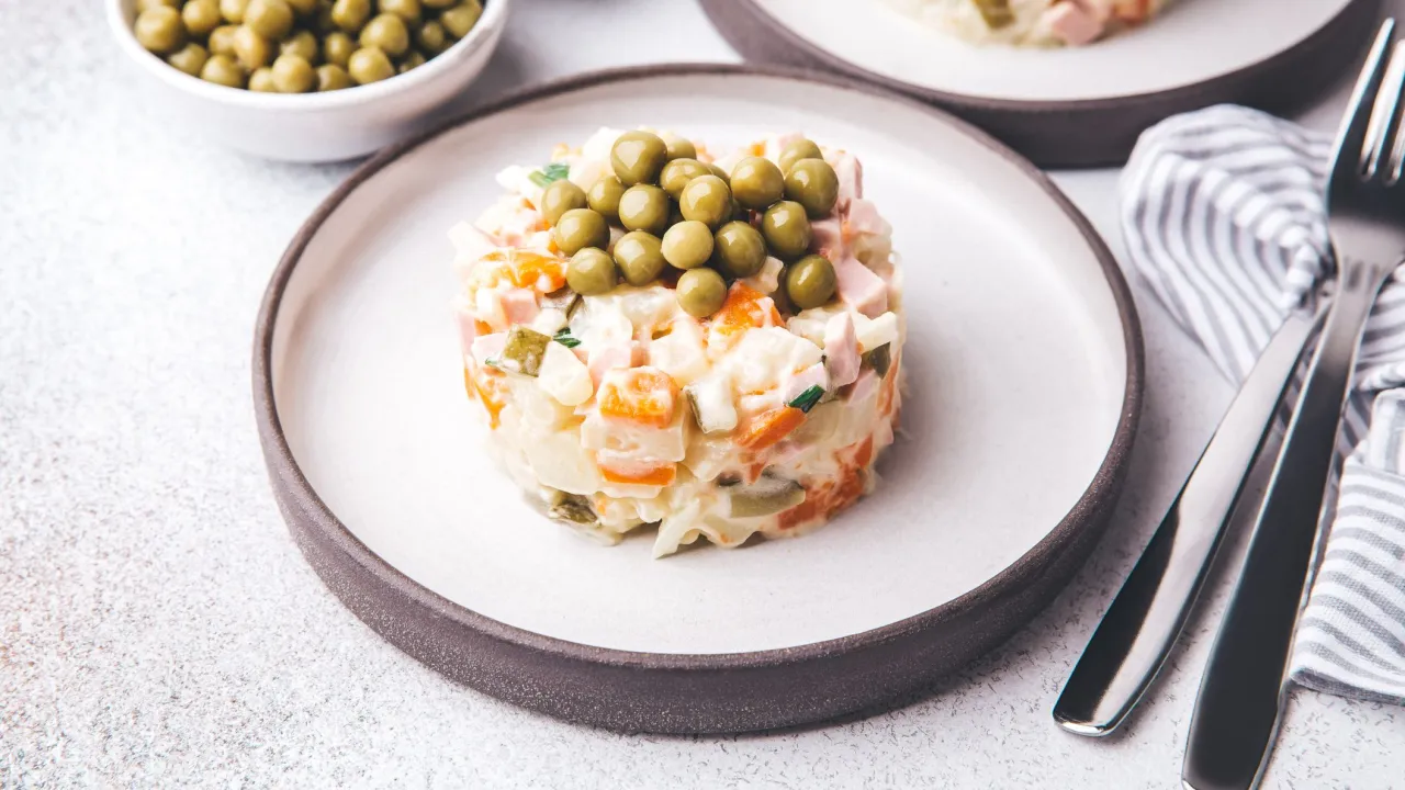 Varianti insalata russa tonno vegana leggera