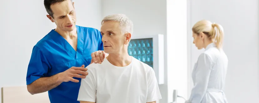 mężczyzna u lekarza profilaktyka zdrowia