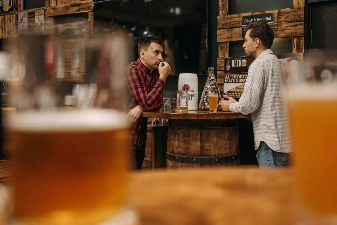 Zdjęcie Jak długo po piwie 2 procent można jechać bez ryzyka?