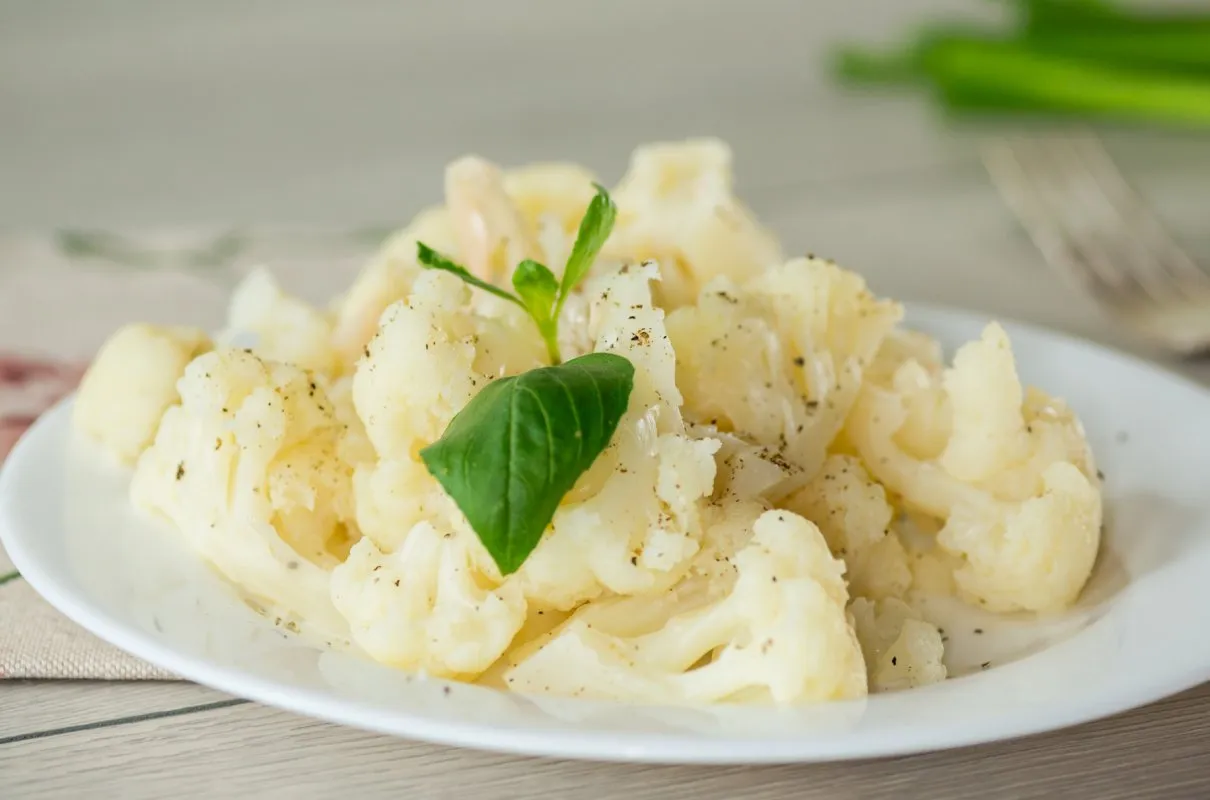 kalafior gotowany na parze smażony