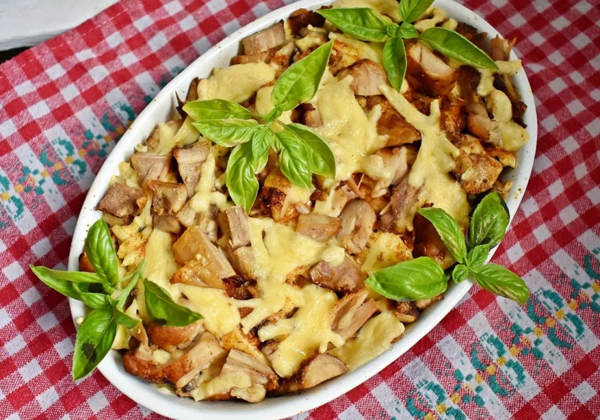 zapiekanki z pieczonym kurczakiem