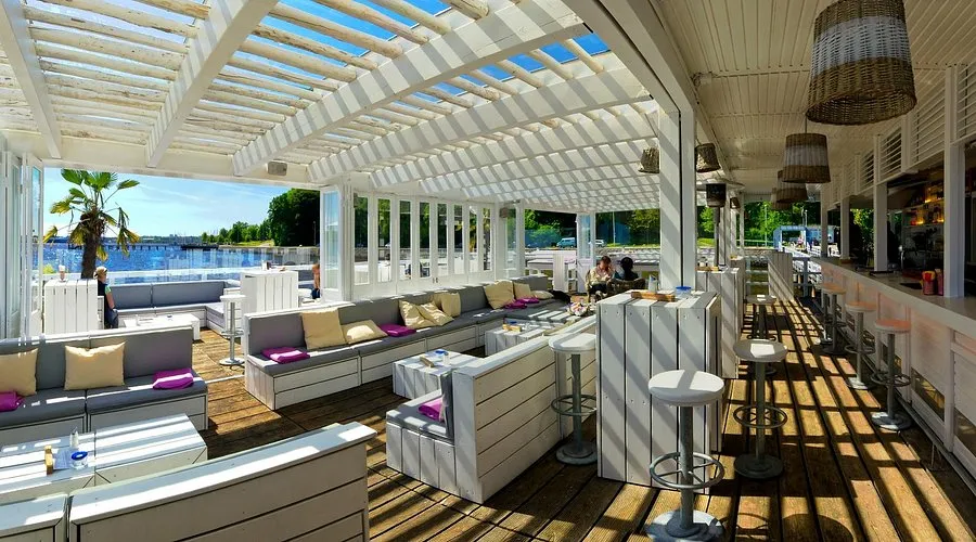 Seebar Kiel Pfahlbau Architektur Förde