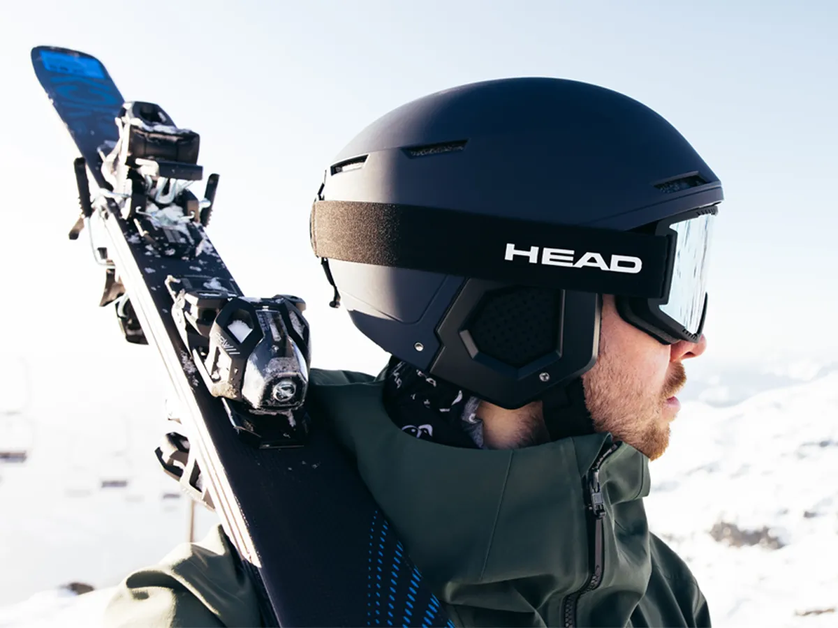 kask narciarski hardshell in-mold porównanie