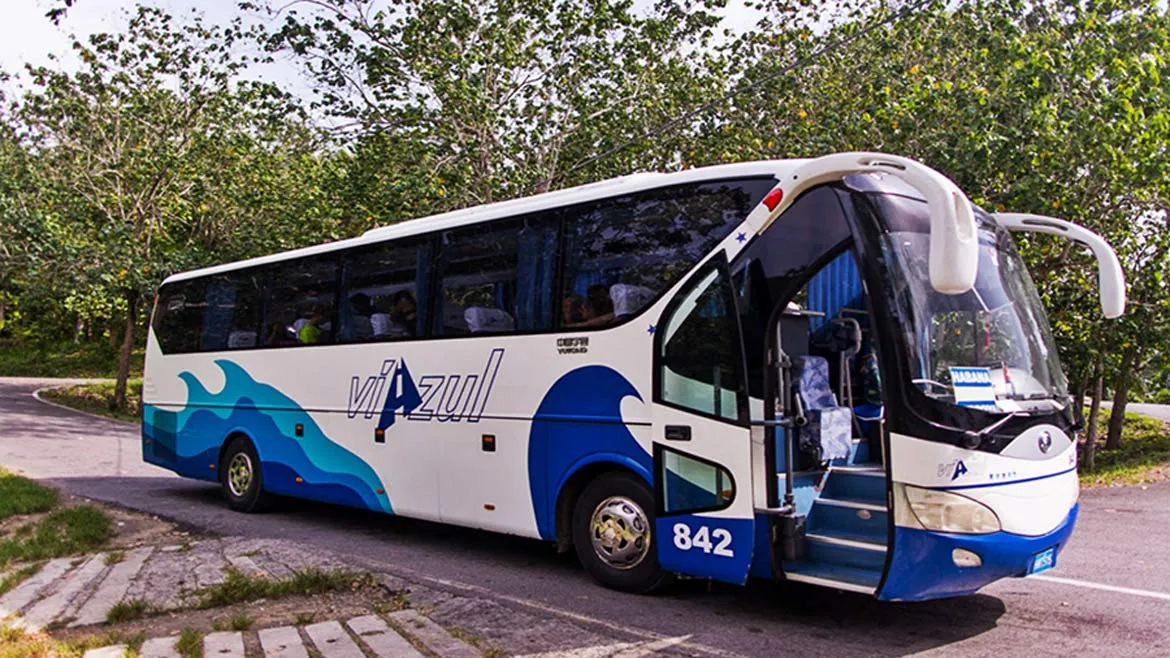 kubańskie taksówki, autobus Viazul