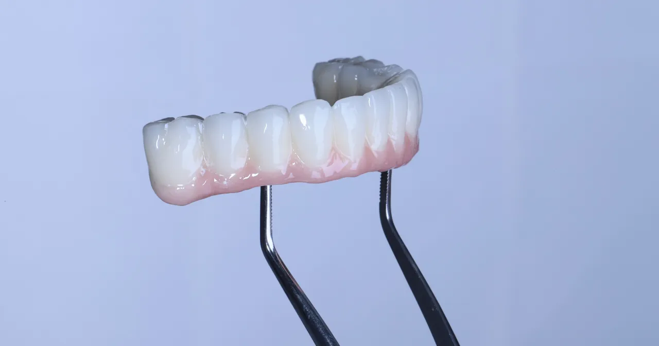 Proteza zębowa NFZ rodzaje