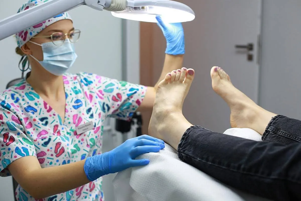 wizyta u podologa paznokcie