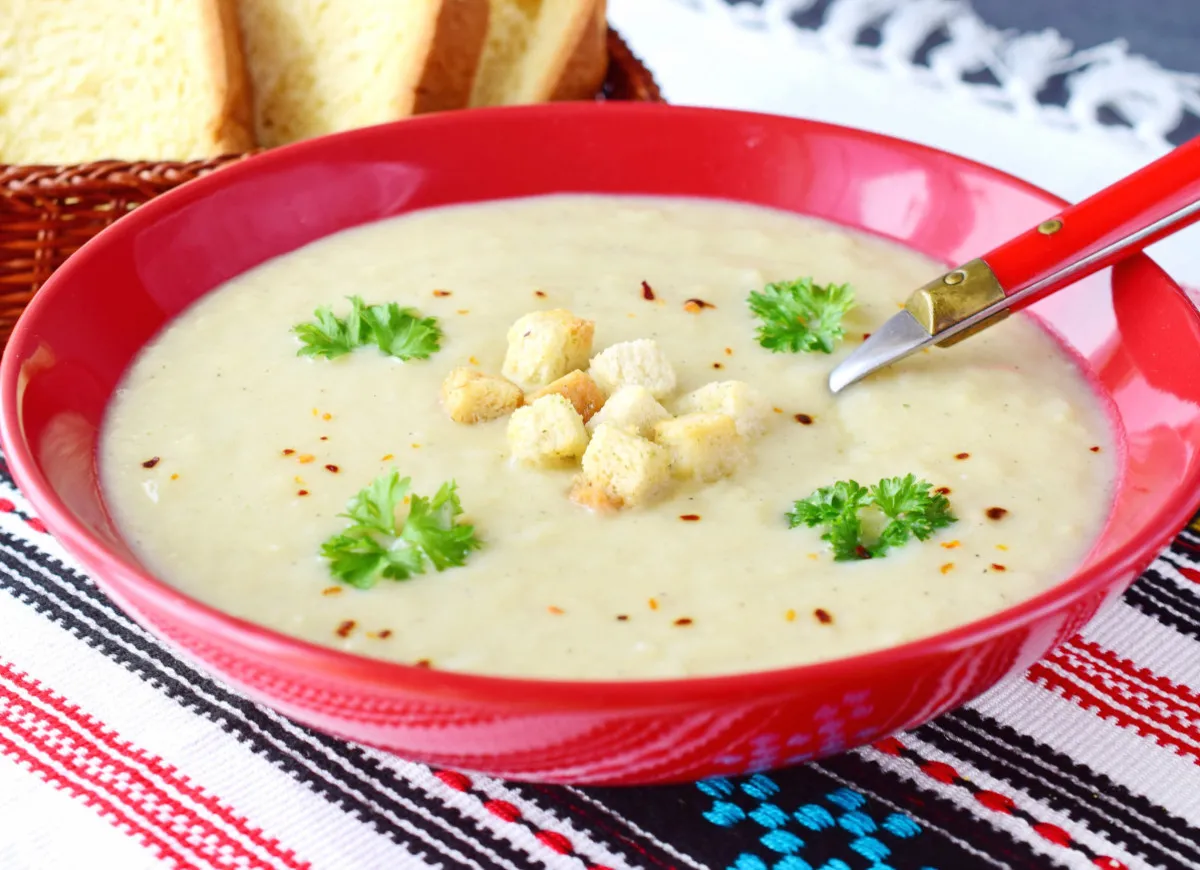 kremowa zupa z serkiem kremowym