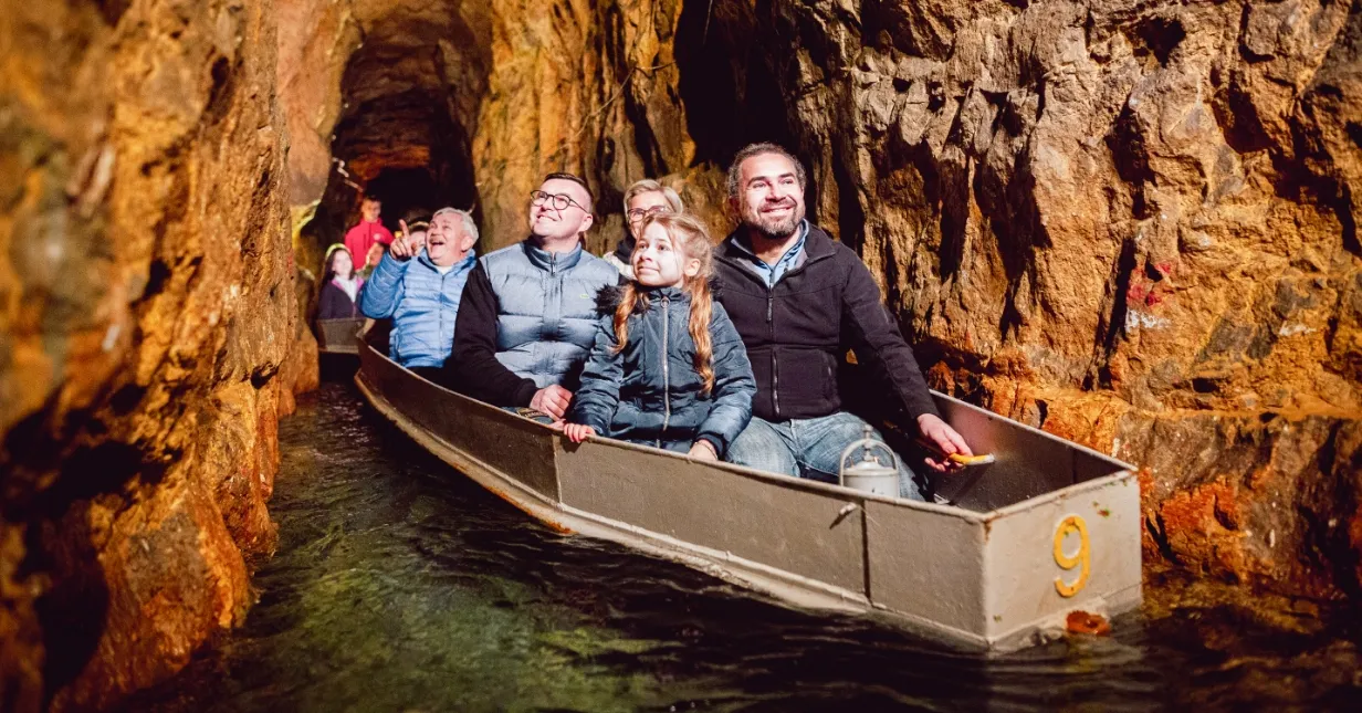 Sztolnia Czarnego Pstrąga Tarnowskie Góry rejs łodzią