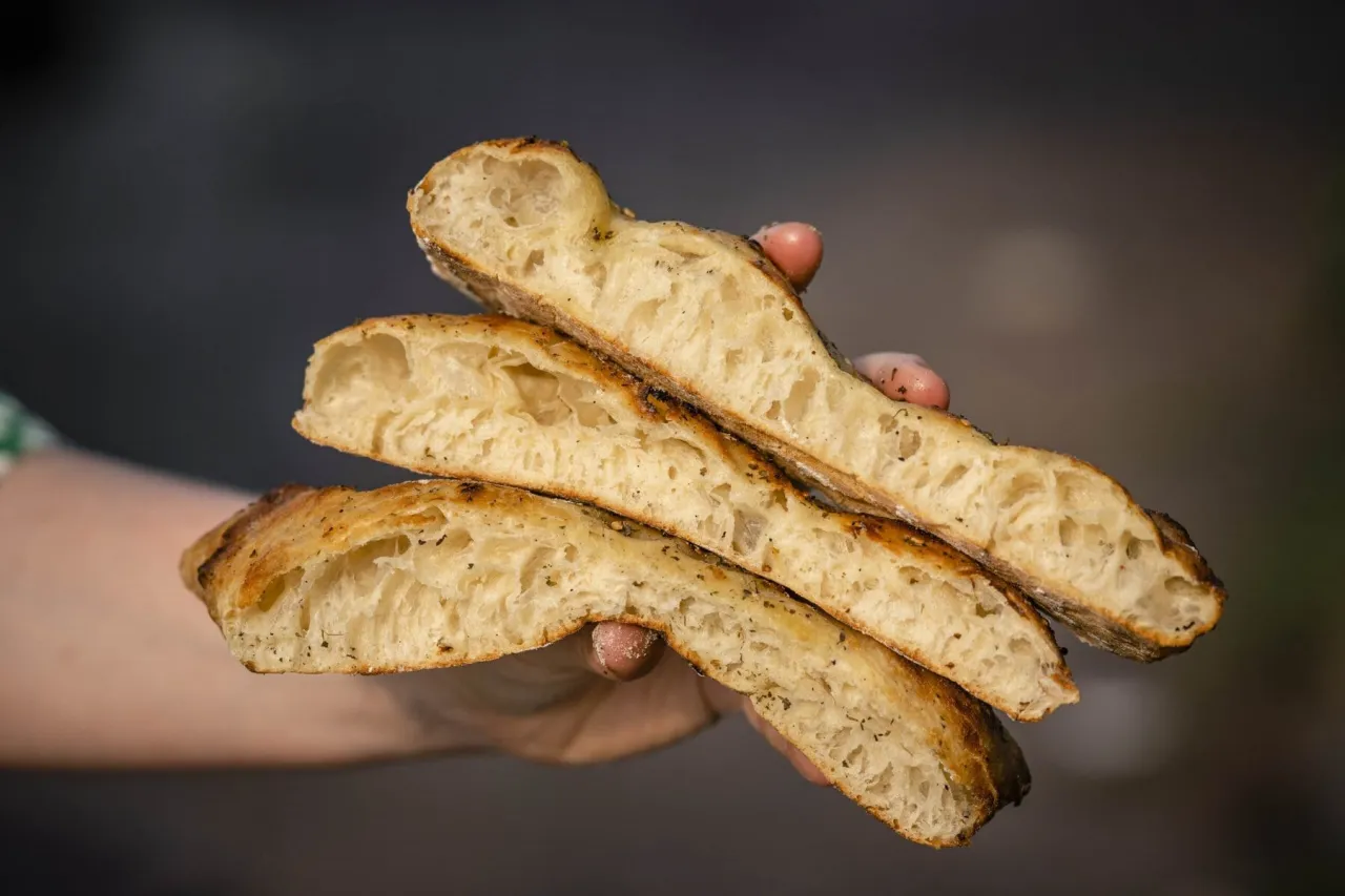 szybkie rozmrażanie ciasta na pizzę metody porównanie