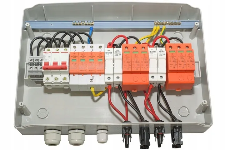 rozdzielnica elektryczna fotowoltaika ładowarka samochód elektryczny