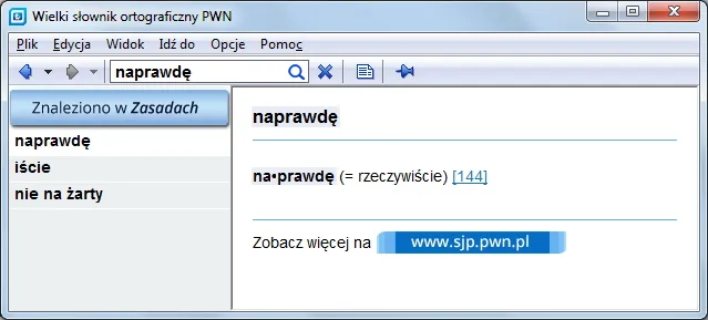 strona internetowa sjp pwn pl na ekranie laptopa