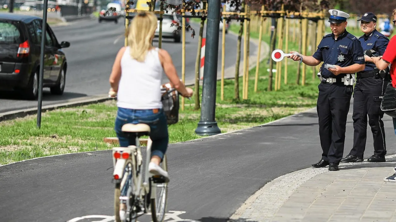 mandat za rower na chodniku