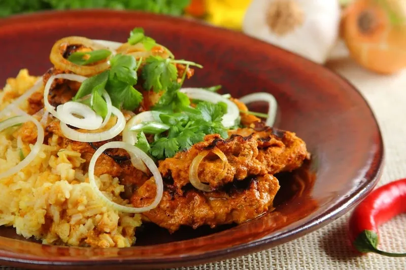 kurczak tandoori danie