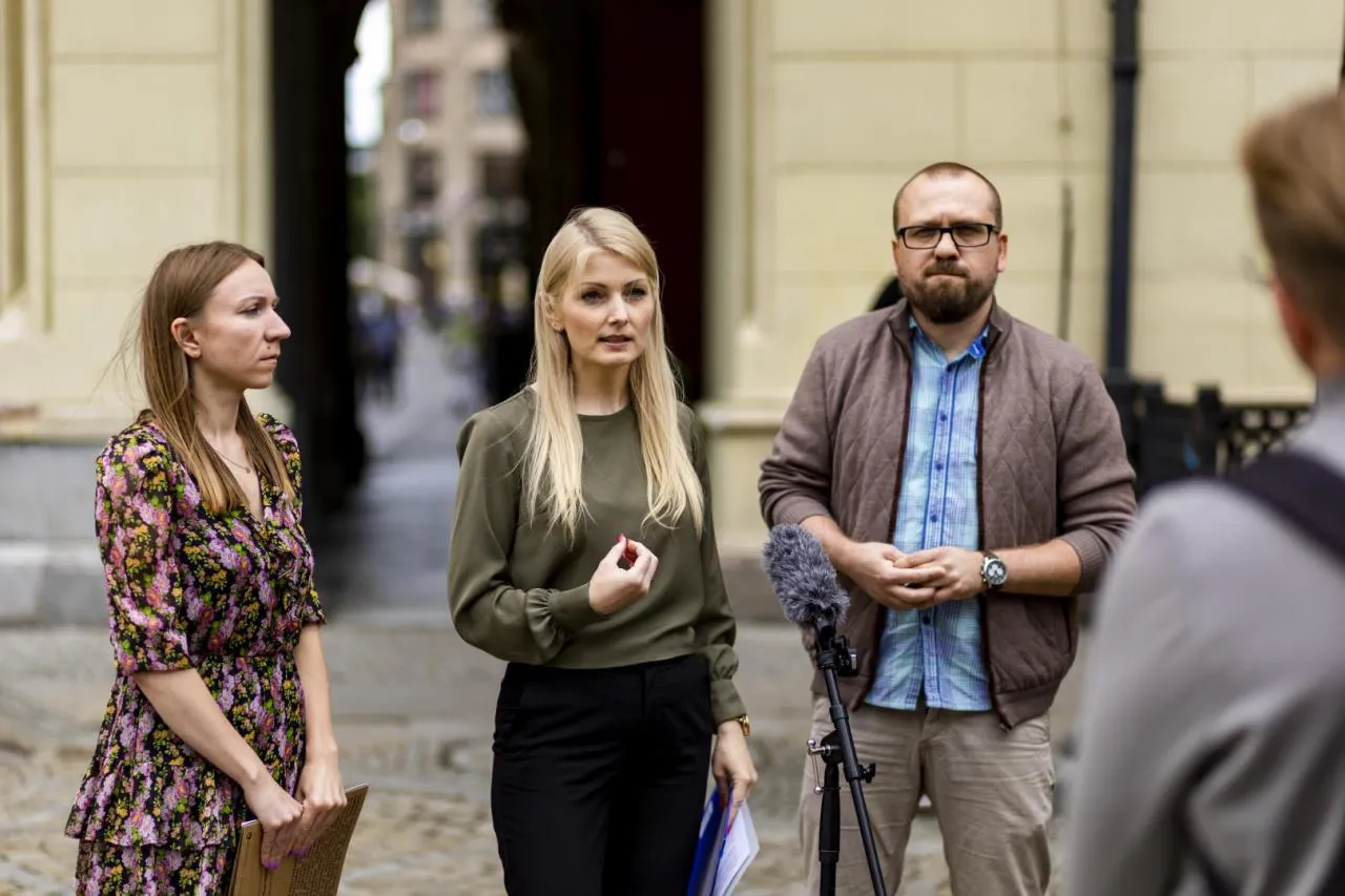 diety radnych osiedlowych porównanie