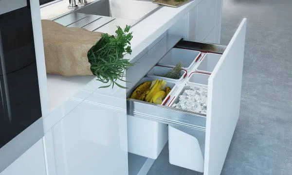 systemy segregacji odpad&oacute;w do kuchni