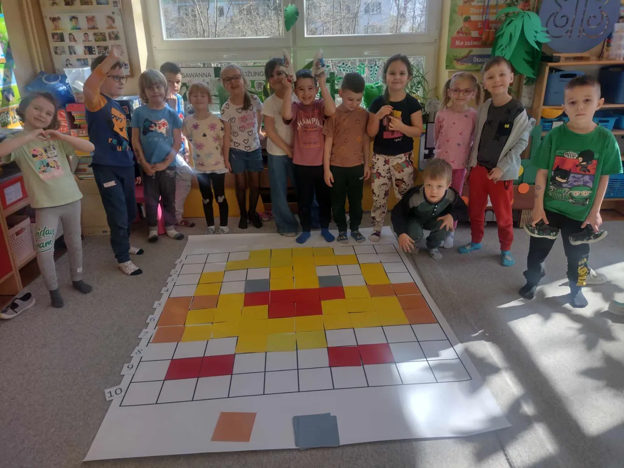 Dzieci w przedszkolu aktywnie uczestniczące w projekcie edukacyjnym