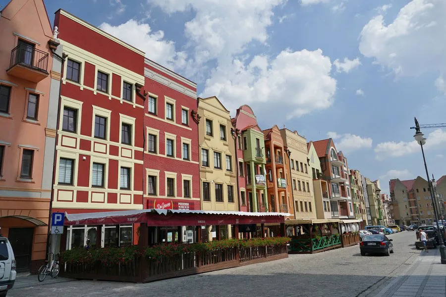 Rynek Głogów kamieniczki