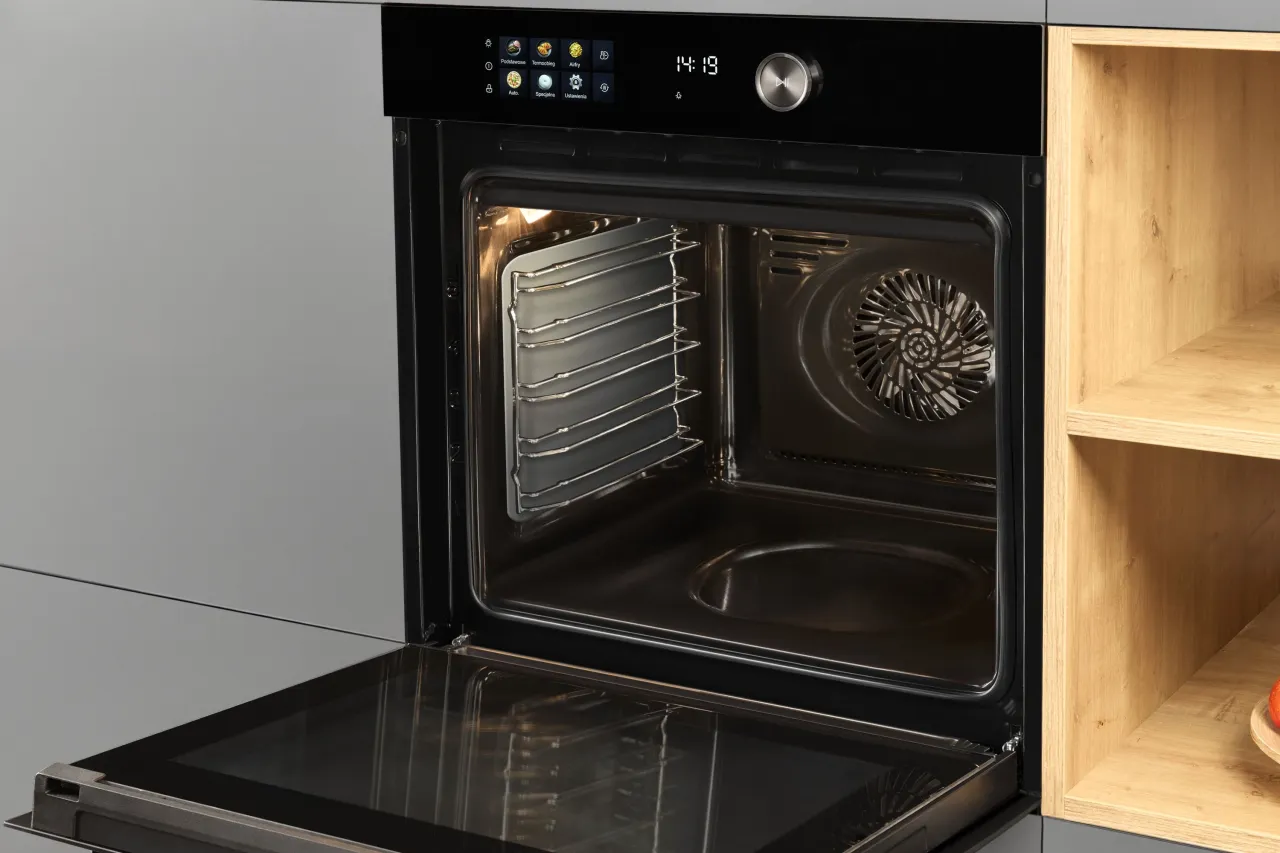 piekarnik z pyrolizą czyszczenie katalityczne piekarnik parowy