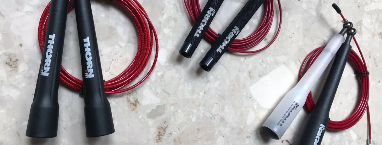 Zdjęcie Jaka skakanka do CrossFit? Wybierz idealną i bij rekordy!