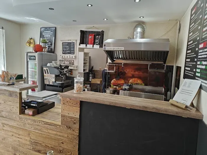 Zdjęcie Gdzie zjeść w Wałbrzychu? Najlepsze restauracje i smaki, które musisz poznać