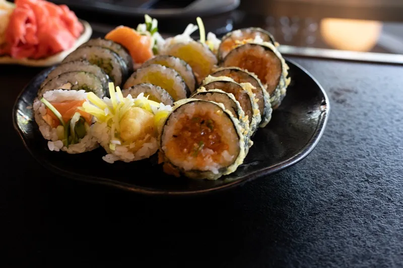 Zdjęcie Ile kcal ma sushi w tempurze? Zaskakujące różnice w kaloriach