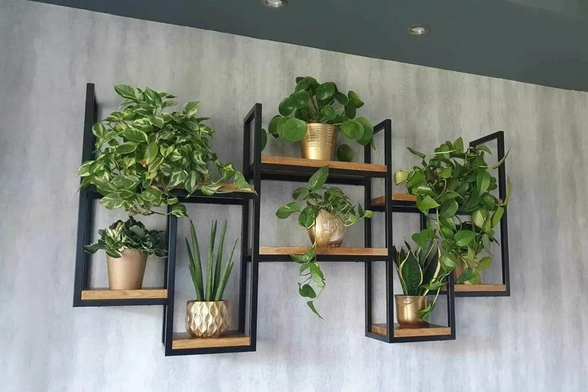 Zdjęcie Jak zrobić kwietnik metalowy krok po kroku: praktyczny poradnik DIY