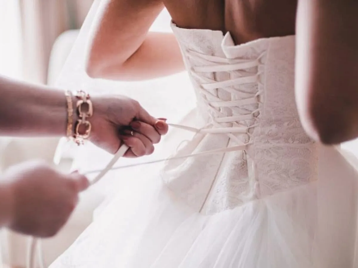 Zdjęcie ¿Cuánto cuesta un vestido de novia en España? Guía de precios y ahorro