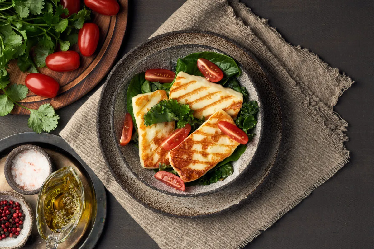 Zdjęcie Czym zastąpić ser halloumi? Oto najlepsze alternatywy i porady