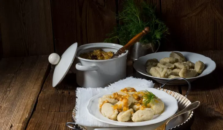 Zdjęcie Bacówka Wola - tradycyjna kuchnia polska w sercu Katowic