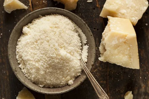 Zdjęcie Jak zrobić parmezan w domu – krok po kroku do idealnego smaku