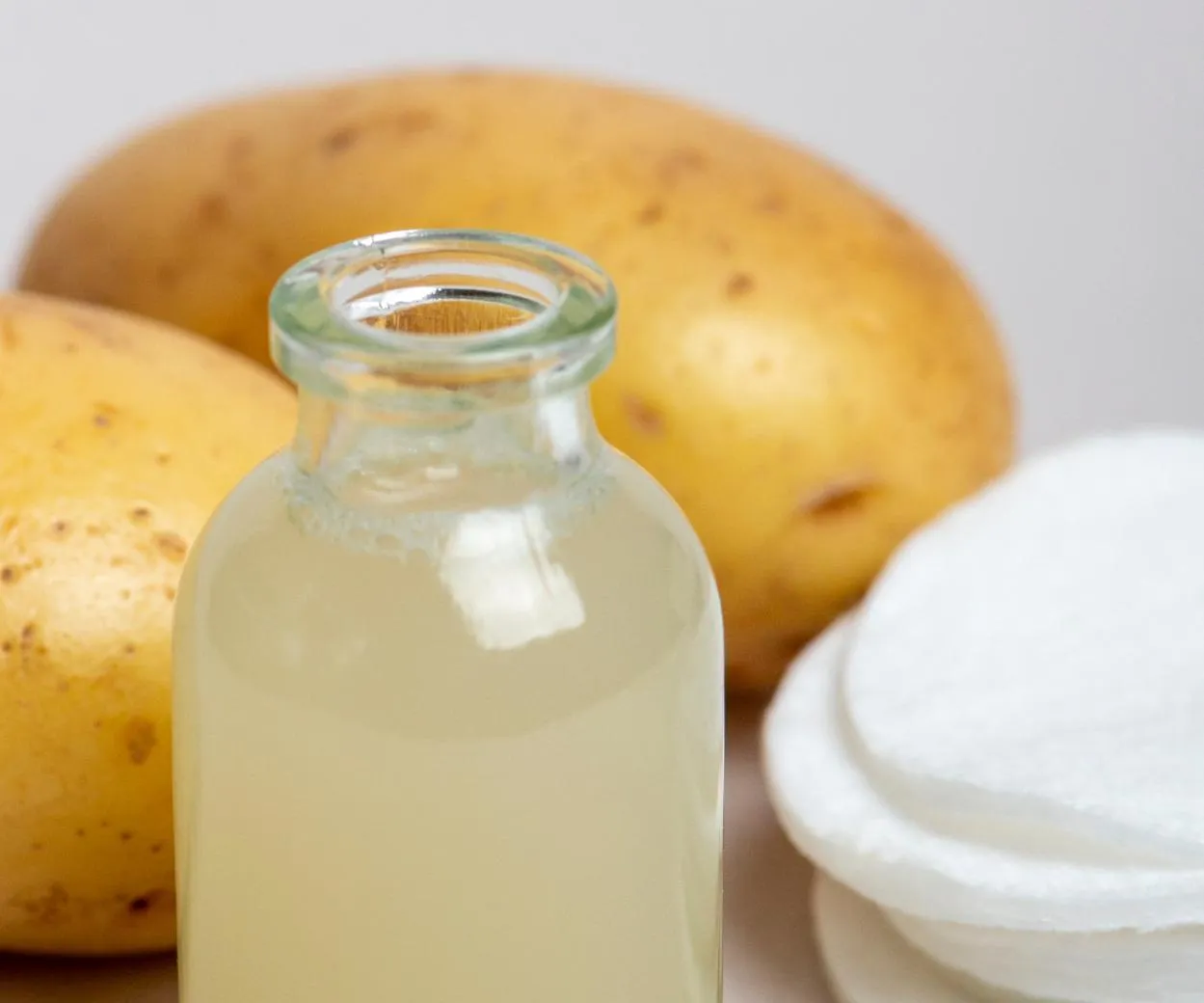 Zdjęcie Sok z ziemniaka na co pomaga - odkryj niezwykłe właściwości zdrowotne