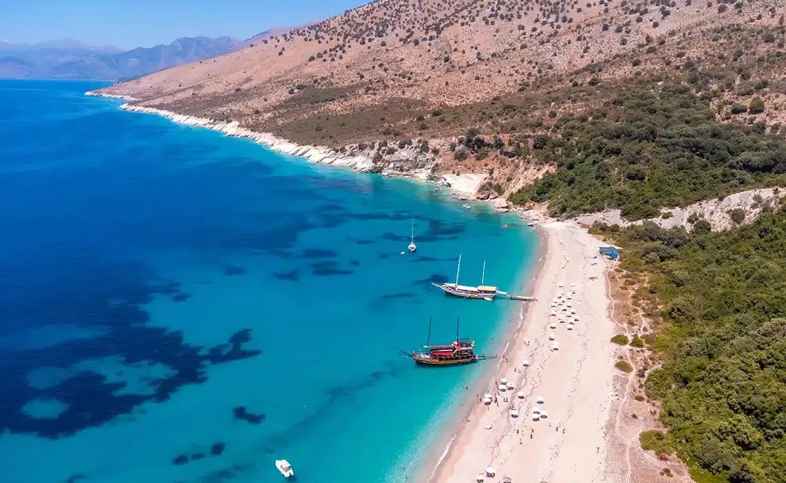 Albania buty do trekkingu i na plażę