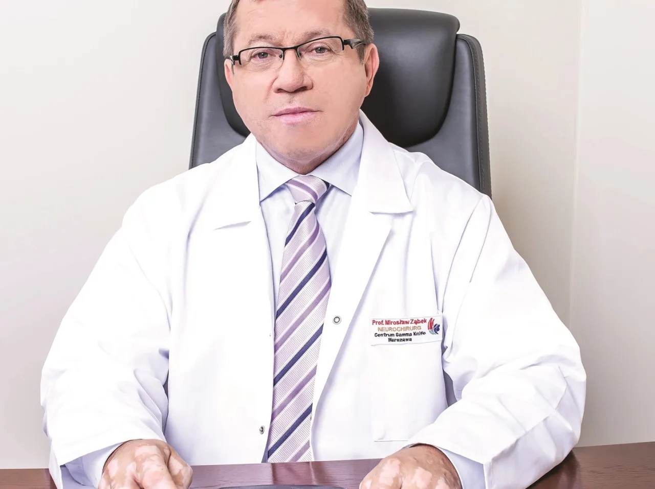 Profesor Mirosław Ząbek neurochirurg