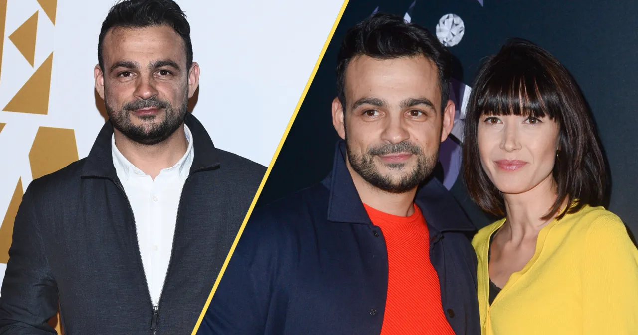 Robert El Gendy z pierwszą żoną, uśmiechnięci na tle ścianki.