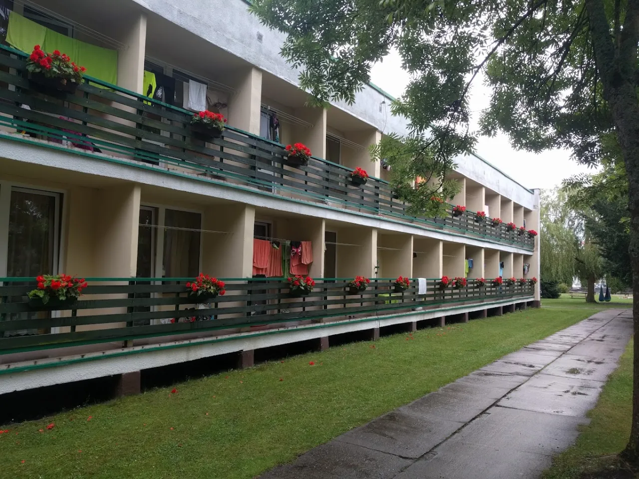 Zdjęcie Dąbki sanatorium jak dojechać - najwygodniejsze opcje transportu