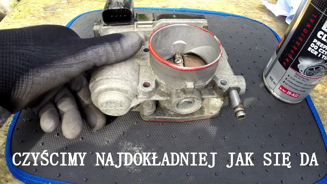 Opel Astra H przepustnica lokalizacja silnik 1.6 1.8