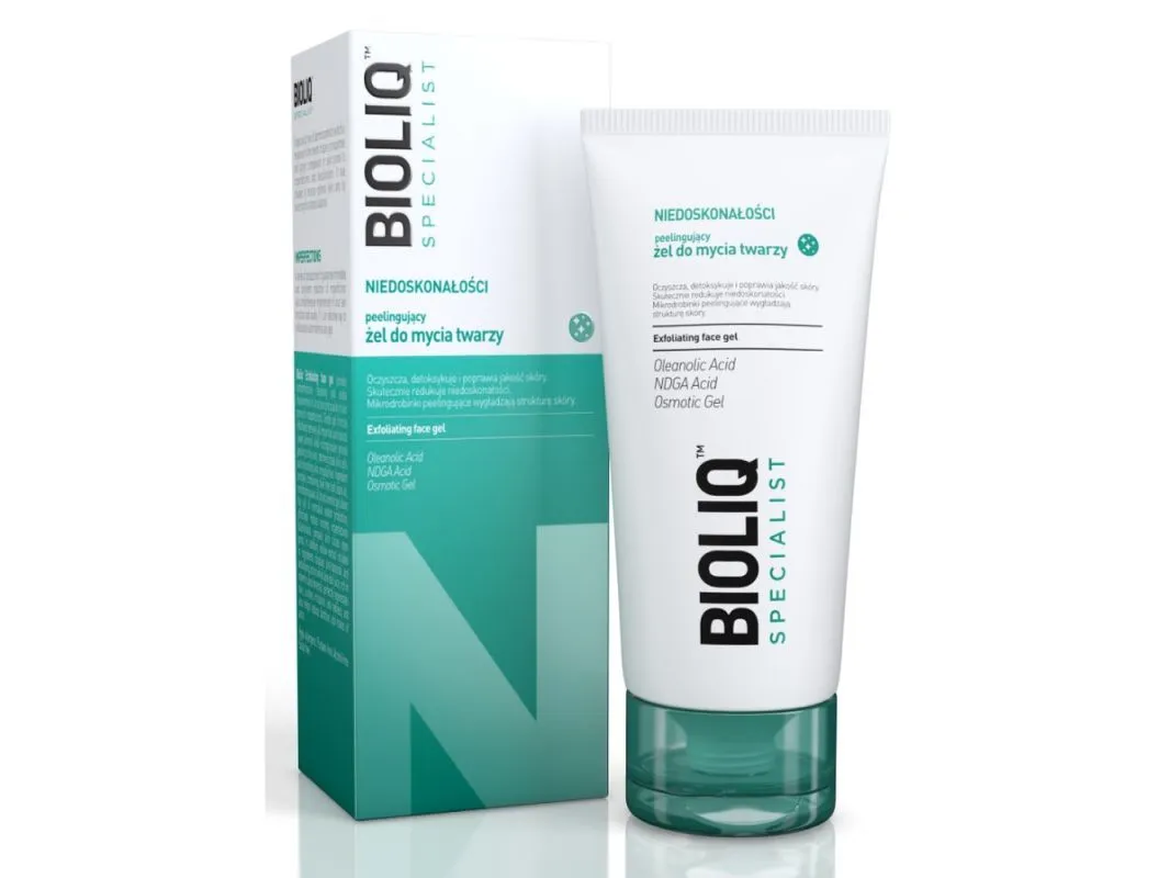 Bioliq żel peelingujący do mycia twarzy