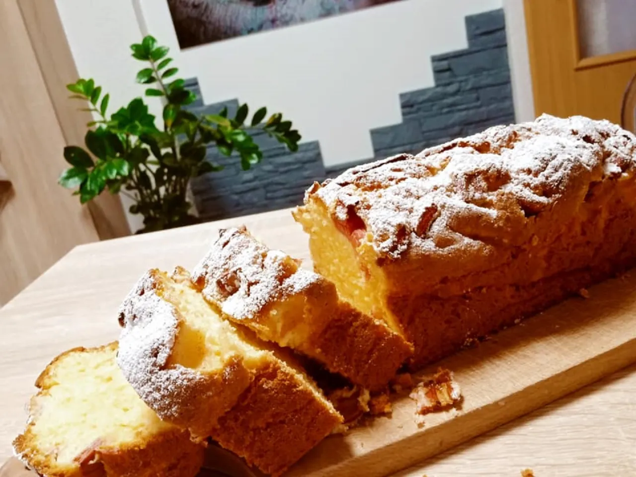 wilgotne ciasto bezglutenowe z owocami, przepis na ciasto bezglutenowe