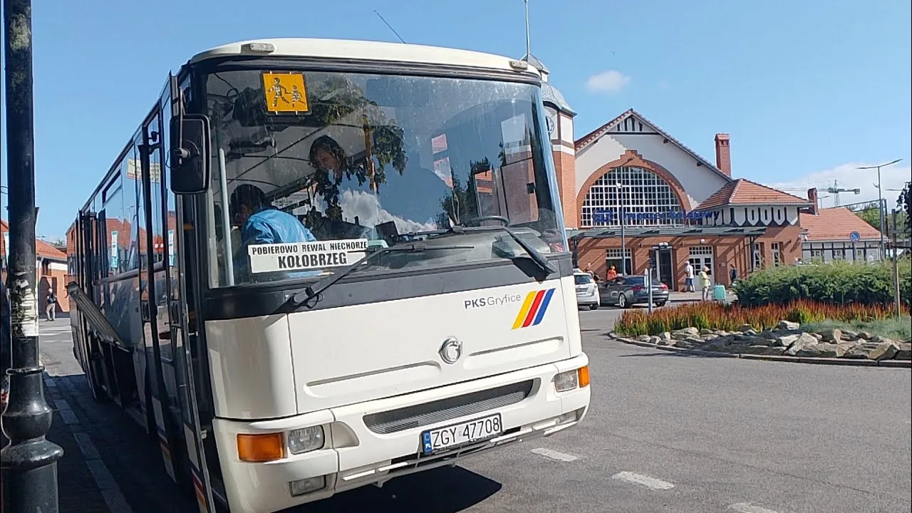 Autobus Kołobrzeg Niechorze