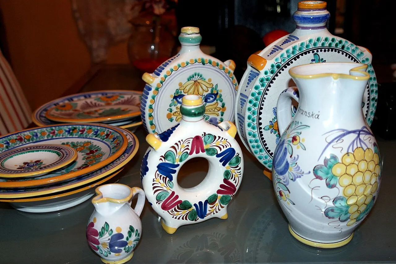 Modranská keramika wzory