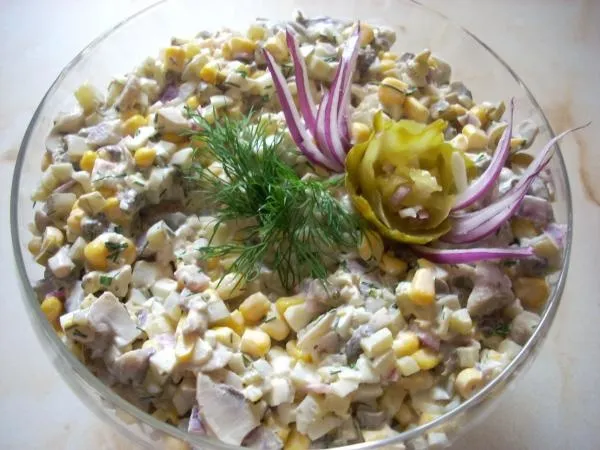 Zdjęcie Jak ugotować pieczarki do sałatki, by były pyszne i aromatyczne