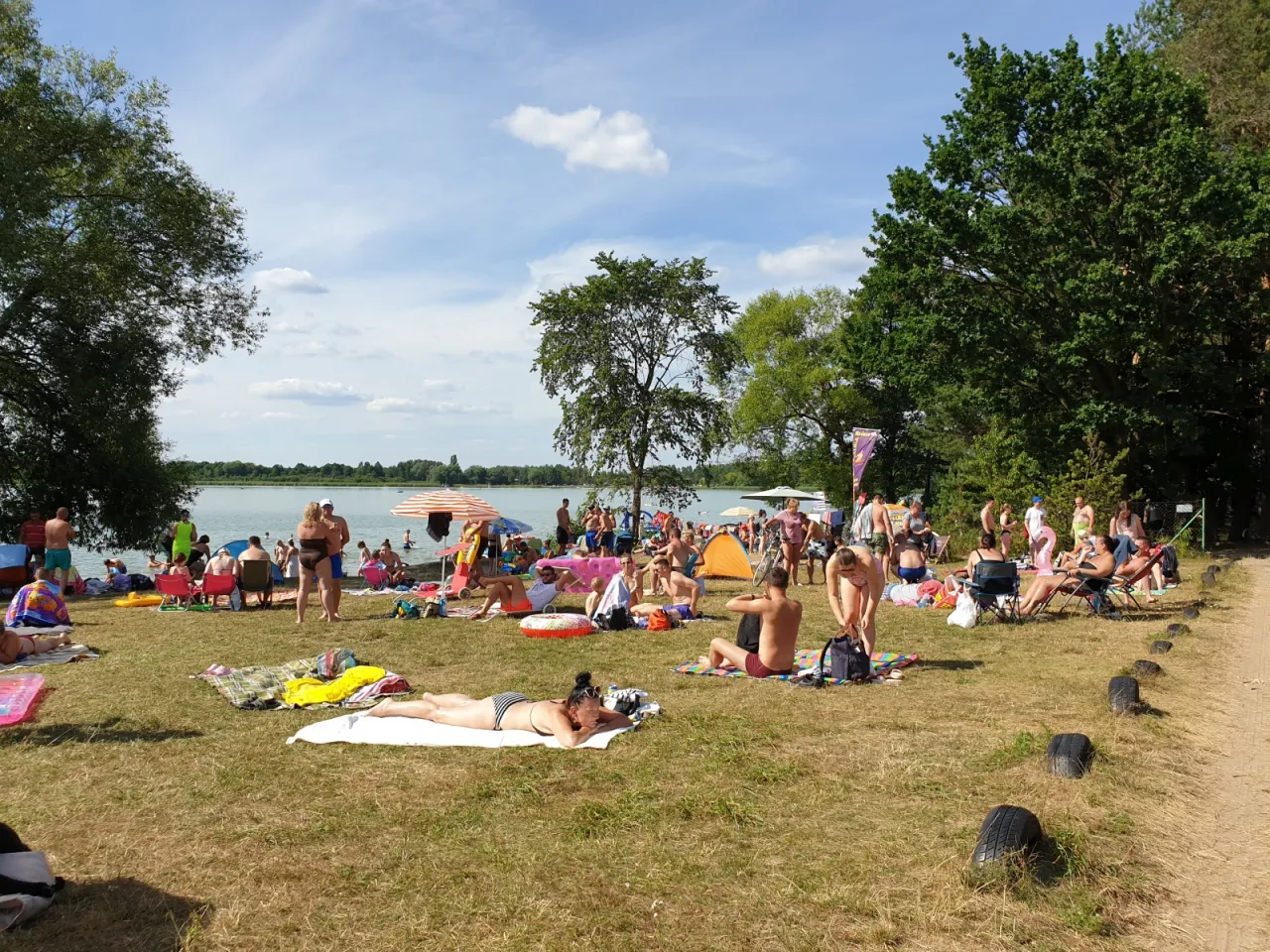 Jezioro Krasne główna plaża