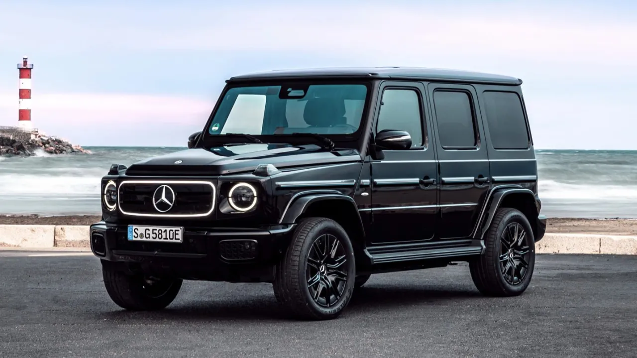 Mercedes-Benz G 580 EQ w terenie
