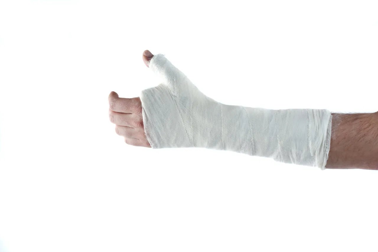 Zgłaszanie szkody ubezpieczeniowej NNW