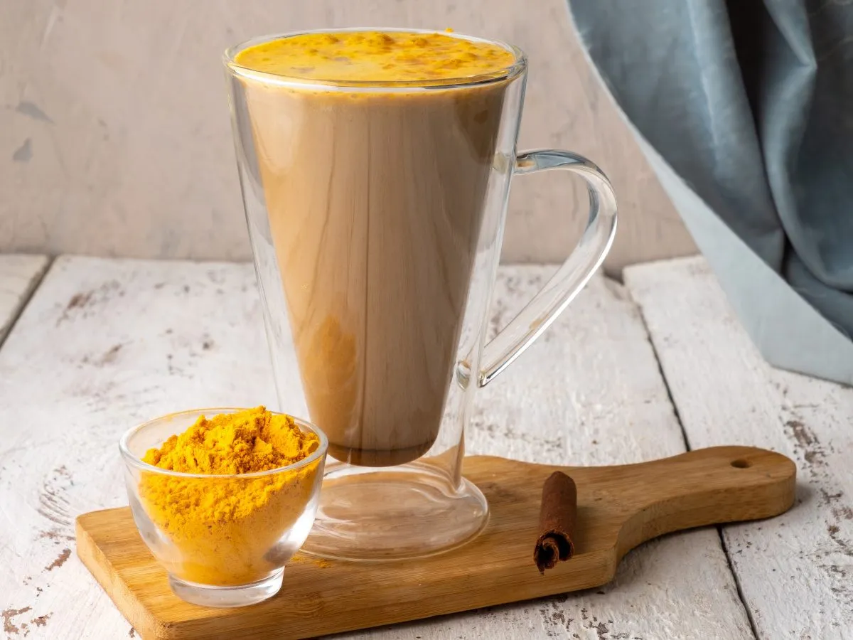 przepis kawa z kurkumą składniki